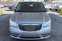 2015 Chrysler Town and Country Touring