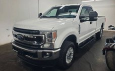 2022 Ford Super Duty F-350 Lariat