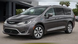 2017 Chrysler Pacifica Hybrid Platinum