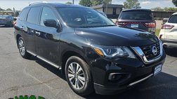 2020 Nissan Pathfinder SV