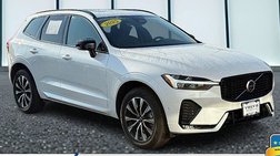 2025 Volvo XC60 B5 Plus Dark Theme