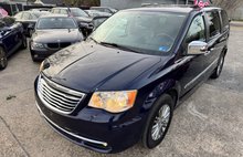 2014 Chrysler Town and Country Touring-L