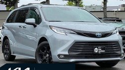2025 Toyota Sienna Woodland Edition