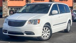 2016 Chrysler Town and Country Touring