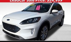 2022 Ford Escape Hybrid Titanium