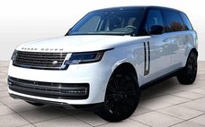 2026 Land Rover Range Rover P400 SE LWB