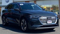 2022 Audi e-tron quattro Premium Plus