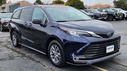 2024 Toyota Sienna XLE