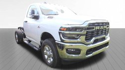 2026 Ram Ram Pickup 3500 Tradesman