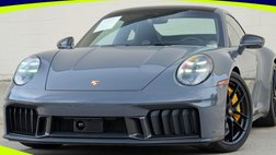 2025 Porsche 911 Carrera 4 GTS