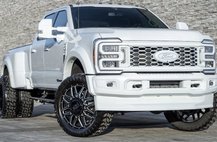2026 Ford F-450 Super Duty Lariat