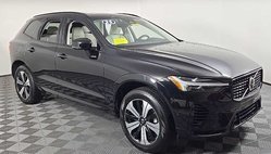 2025 Volvo XC60 T8 Plus Dark Theme