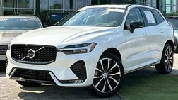 2025 Volvo XC60 B5 Plus Dark Theme