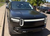 2023 Rivian R1S Adventure