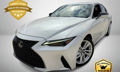 2022 Lexus IS 300 Base
