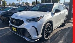 2022 Toyota Highlander XSE