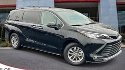 2022 Toyota Sienna XLE