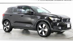 2020 Volvo XC40 T5 Momentum