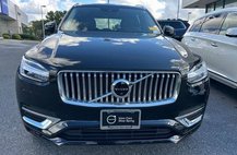 2022 Volvo XC90 T6 Inscription 6-Passenger