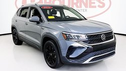 2022 Volkswagen Taos SE 4Motion
