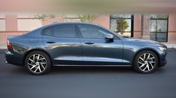 2020 Volvo S60 T6 Momentum