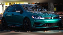 2018 Volkswagen Golf R 4Motion