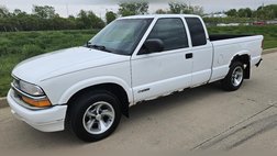2001 Chevrolet S-10 LS