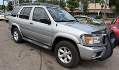 2003 Nissan Pathfinder LE