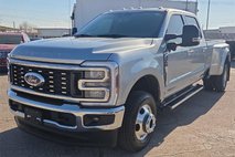 2024 Ford Super Duty F-350 Lariat