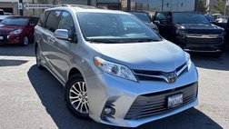 2020 Toyota Sienna XLE