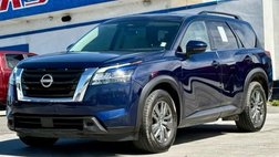 2022 Nissan Pathfinder SV