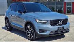 2022 Volvo XC40 T5 R-Design