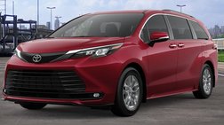 2026 Toyota Sienna XLE 7-Passenger