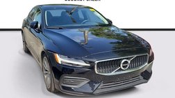 2020 Volvo S60 T6 Momentum