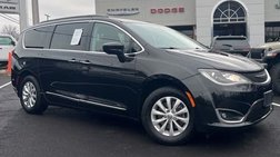 2017 Chrysler Pacifica Touring L FWD