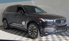 2020 Volvo XC90 T6 Momentum 7-Passenger
