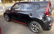 2022 Kia Soul GT-Line