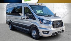 2025 Ford Transit XLT