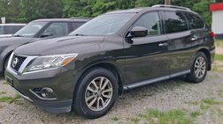 2016 Nissan Pathfinder SV