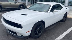 2017 Dodge Challenger SXT Plus