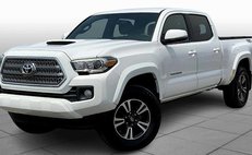 2017 Toyota Tacoma TRD Sport