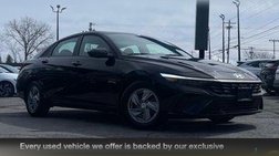 2025 Hyundai Elantra SE