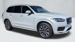 2022 Volvo XC90 T5 Momentum