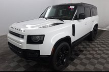 2024 Land Rover Defender 130 P400 X-Dynamic SE