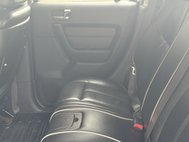 2006 HUMMER H3 Base