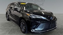 2025 Toyota Sienna Platinum 7-Passenger