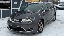 2017 Chrysler Pacifica Touring-L Plus