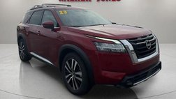 2023 Nissan Pathfinder Platinum