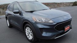 2020 Ford Escape SE