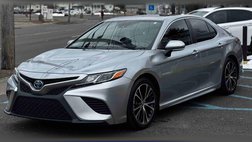 2019 Toyota Camry Hybrid SE